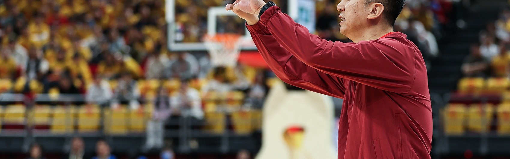 二四六天天好彩资料-记者：老球迷总感叹“黄金一代”的辉煌 如今年轻男篮正续写传奇