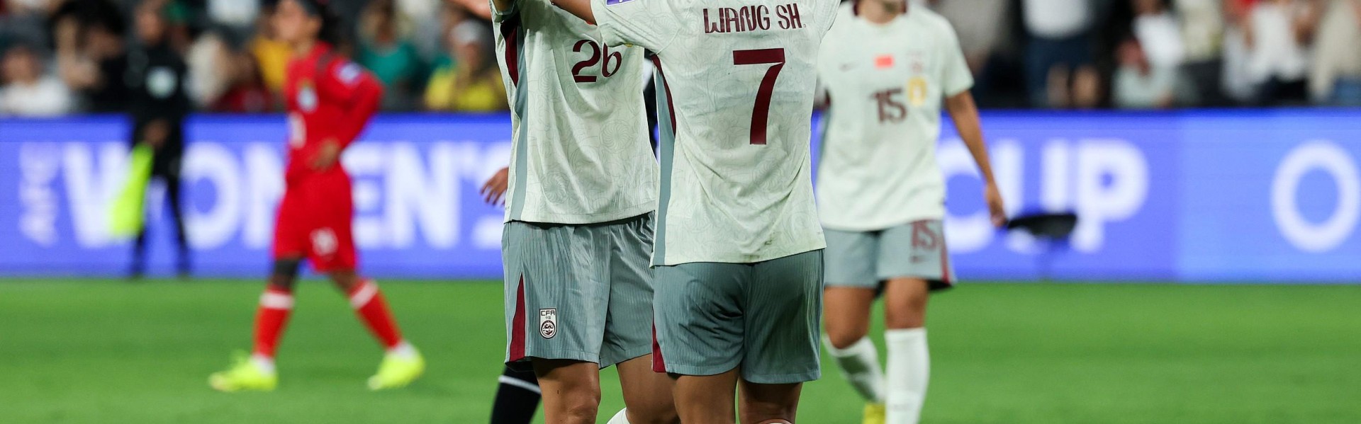 澳门开奖直播-首战2-0孟加拉，中国女足排在朝鲜女足后暂居小组第二