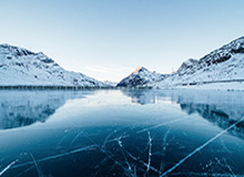 澳彩图库开奖-米体：瓦拉内解释退役原因，膝盖失衡让他难以继续